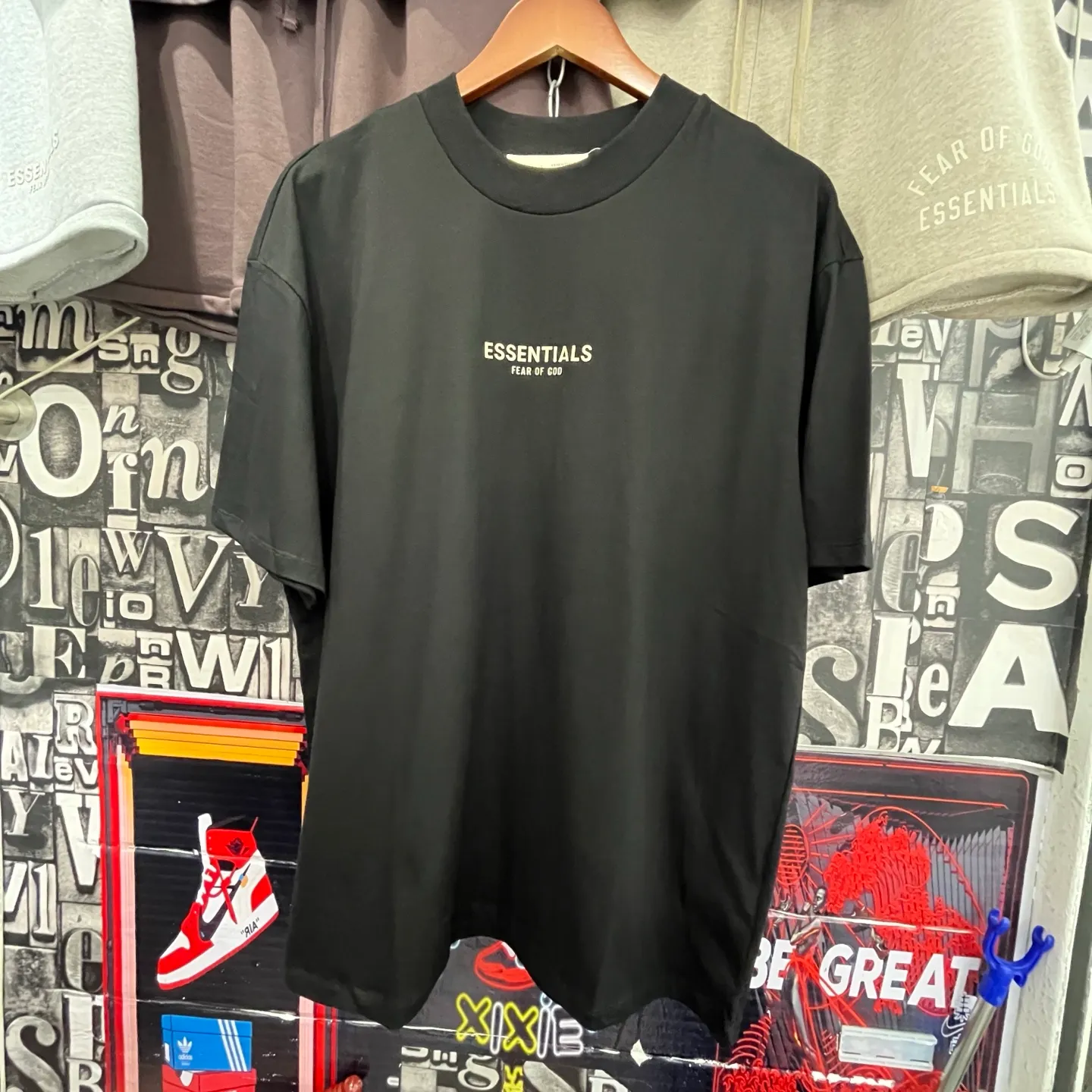 ESSENTIALS FEAR OF GOD FOG T ：E 2395# ：Black White Brown Sizes：S M L XL